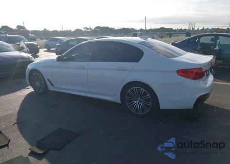 2018 BMW 540I из США, поврежденный, VIN WBAJE5C5XJG917897